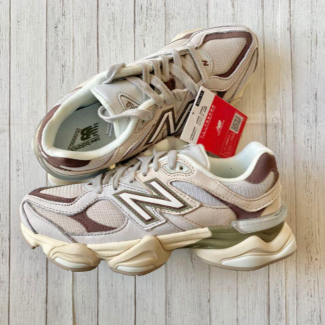 新品未使用＜New Balance＞U9060FNA/スニーカー23.5cm 楽天 noxcapital.de