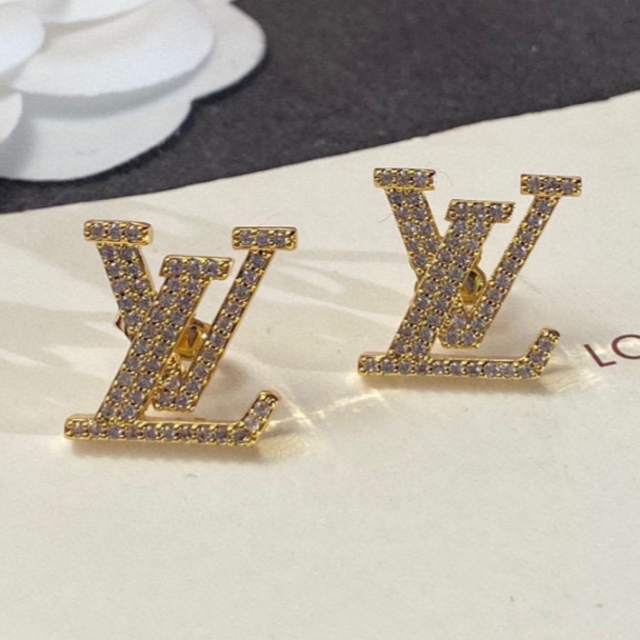 LOUIS VUITTON ルイ・ヴィトンピアス 肌触りがいい stockshoes.co