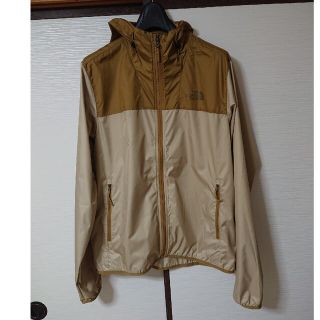 ザノースフェイス(THE NORTH FACE)のノースフェイスサイクロン2.0フーディSカーキベージュ防風ナイロンパーカー軽量(マウンテンパーカー)