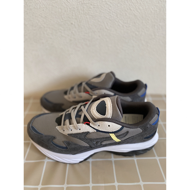 Graphpaper(グラフペーパー)のMIZUNO “WAVE RIDER β” for Graphpaper  28 メンズの靴/シューズ(スニーカー)の商品写真