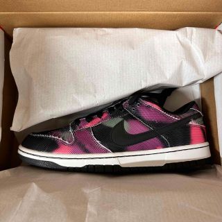 【28cm 未着用】Dunk Low Graffiti Pink Black(スニーカー)