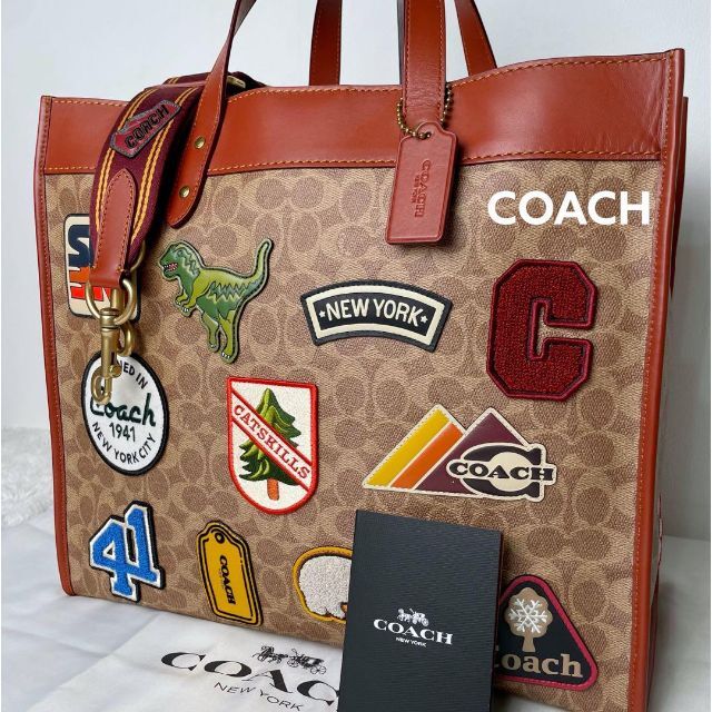 美品　COACH　フィールド トート 40 シグネチャー  ウィズ パッチ