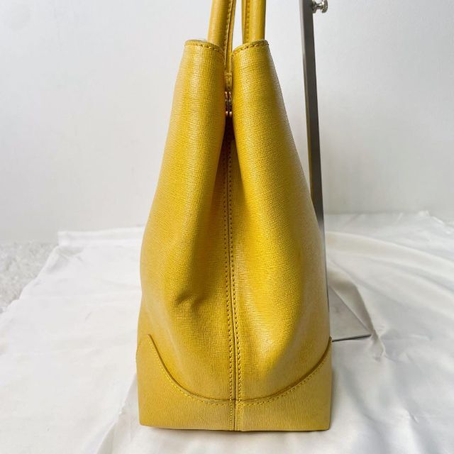 フェンディ】希少カラー トートバッグ ハンドバッグ レザー ゴールド金具-