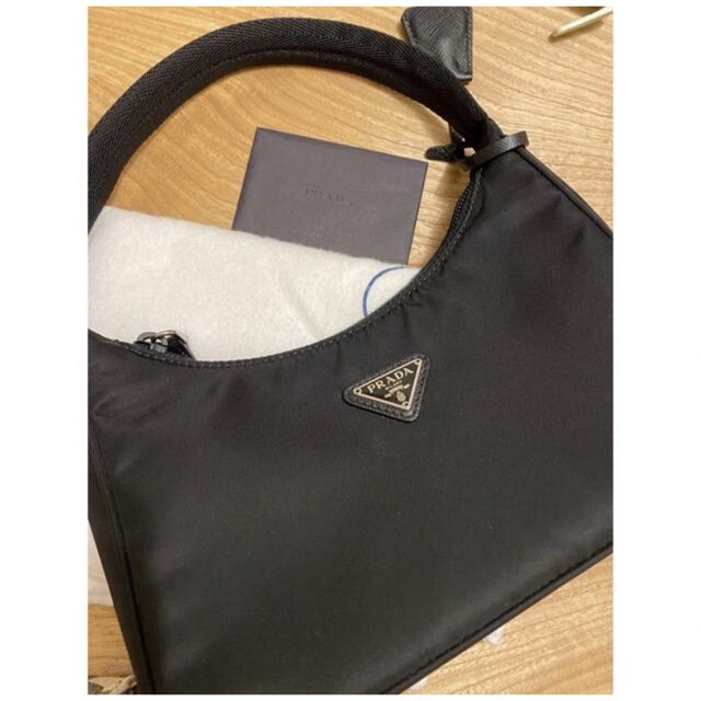 PRADA re-nylon バッグ