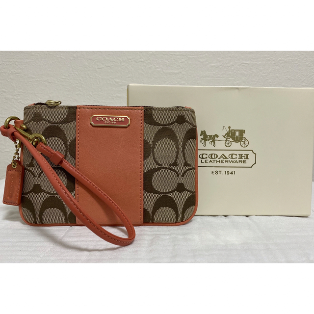 COACH(コーチ)のCOACH ポーチ&リストレット レディースのファッション小物(ポーチ)の商品写真