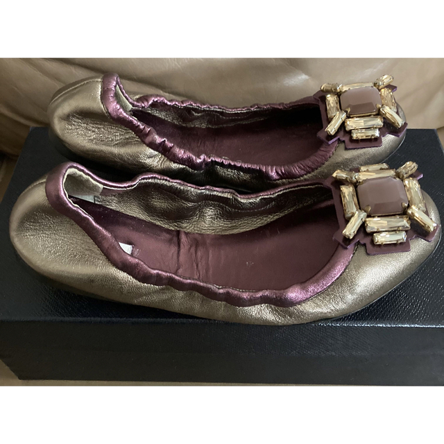 未使用 MIU MIU フラットシューズ ミュウミュウ バレエシューズ