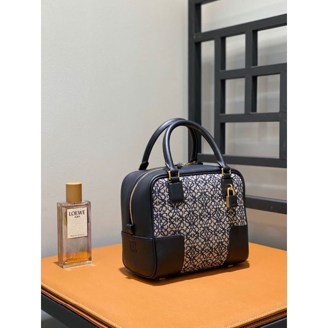 LOEWE(ロエベ)レディースファッション ハンドバッグ 【再入荷】 www