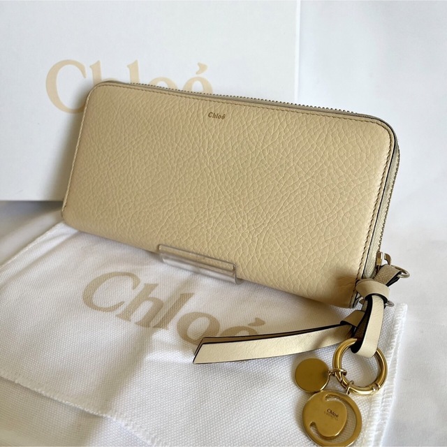 格安】クロエ Chloe 財布 長財布 アルファベット ウォレット ベージュ