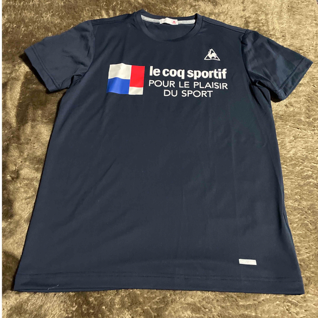 le coq sportif(ルコックスポルティフ)のルコック　Tシャツ　ネイビー　デサント　メンズレディース両用　ユニセックス レディースのトップス(Tシャツ(半袖/袖なし))の商品写真