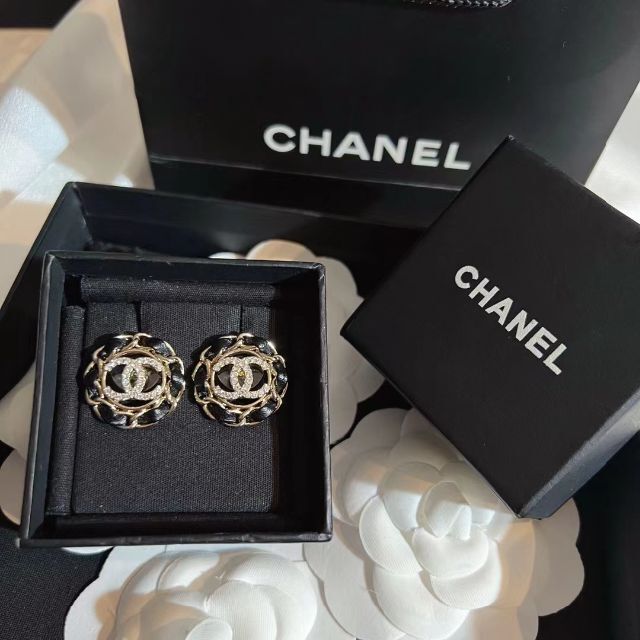 CHANEL シャネル ピアス ココマーク B22 S チェーンレザー シャネル