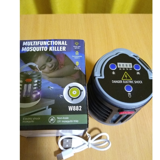 【新品】電気蚊取り器 USB充電 スポーツ/アウトドアのアウトドア(その他)の商品写真