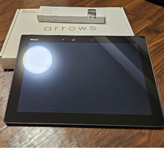 アローズ(arrows)のarrows　Tab F-02K(タブレット)