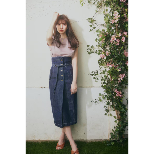 Her lip to(ハーリップトゥ)のHigh-waisted Denim Effect Skirt レディースのスカート(ロングスカート)の商品写真