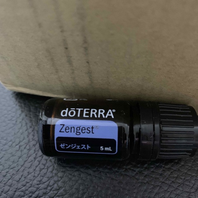 doTERRA(ドテラ)のドテラアロマオイル コスメ/美容のリラクゼーション(アロマオイル)の商品写真