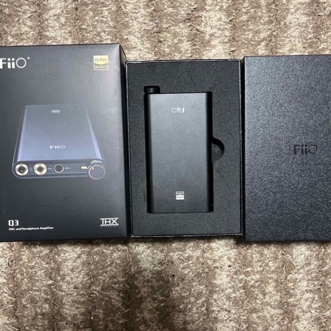 FiiO Q3 DAC and Headphone Amplifer イヤホン付