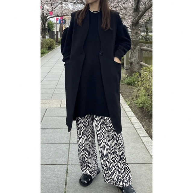 Ameri VINTAGE(アメリヴィンテージ)の新品未使用AMERI GEOMETRIC PATTERN LOOSE PANTS レディースのパンツ(カジュアルパンツ)の商品写真