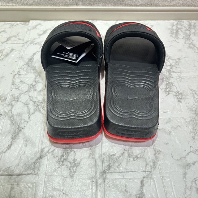 NIKE - 新品 未使用 NIKE AIRMAX CIRRO SLIDE ブラック/レッドの通販