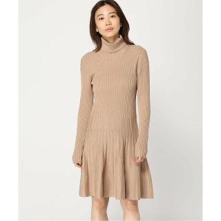 ゲス(GUESS)の【ライトブラウン(G1DA)】(W)Turtlenk Amelia Dress(ロングワンピース/マキシワンピース)