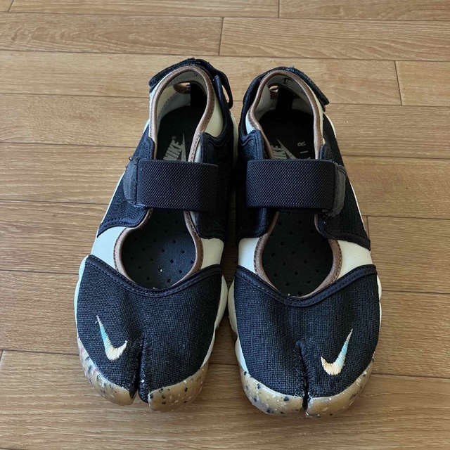 ホワイト系オレンジ系着脱タイプNike Air Rift  エアリフト　オフノワール