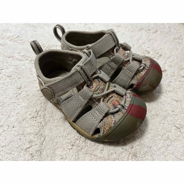 KEEN(キーン)のkeen 13.5 キッズ/ベビー/マタニティのベビー靴/シューズ(~14cm)(サンダル)の商品写真