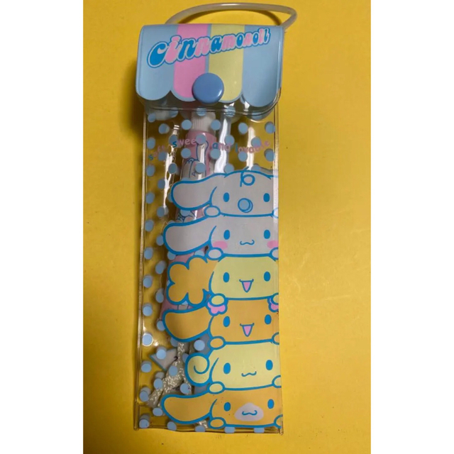 シナモロール(シナモロール)のレトロレア2004 歯磨き粉セットシナモロール　ポーチ エンタメ/ホビーのおもちゃ/ぬいぐるみ(キャラクターグッズ)の商品写真