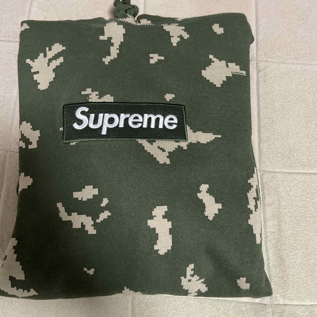 supreme box logoフーディーパーカー