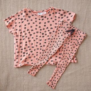 ザラキッズ(ZARA KIDS)のZARAKIDS ☆ デイジープリント Tシャツ＆リブレギンス セット(Tシャツ/カットソー)