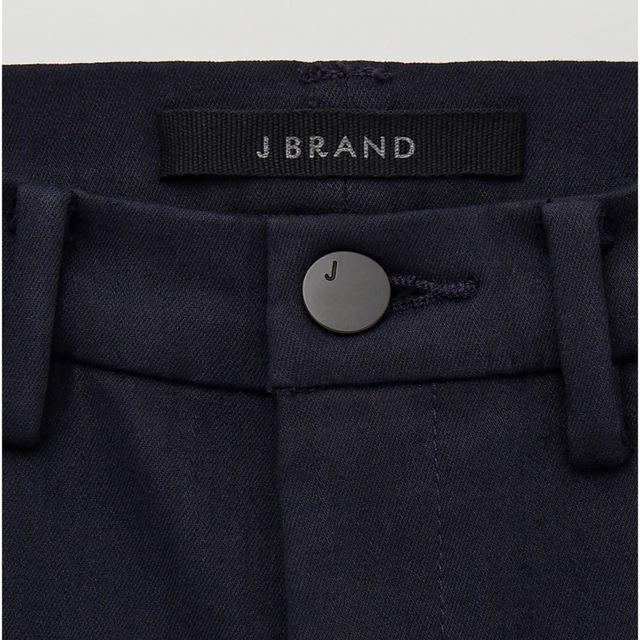 J BRAND(ジェイブランド)のUNIQLO J-BRAND ジェギンス　新品 レディースのパンツ(スキニーパンツ)の商品写真
