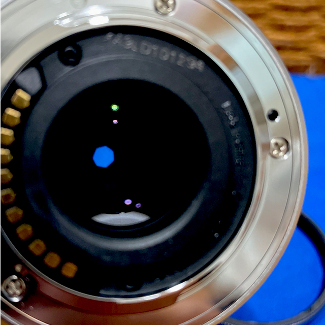 Panasonic(パナソニック)のLUMIX G 25mm F1.7 スマホ/家電/カメラのカメラ(レンズ(単焦点))の商品写真