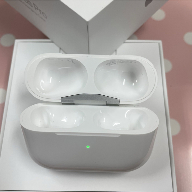 Apple AirPods pro充電ケース　国内正規品　MWP22J/A 2