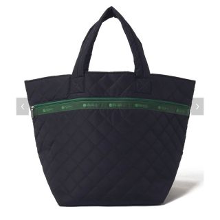 レスポートサック(LeSportsac)の☆ MAXI TOTE BAGディープネイビーキルト　神崎恵(トートバッグ)