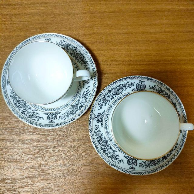 WEDGWOOD - ウェッジウッド ブラック カップ&ソーサー プレート 2客