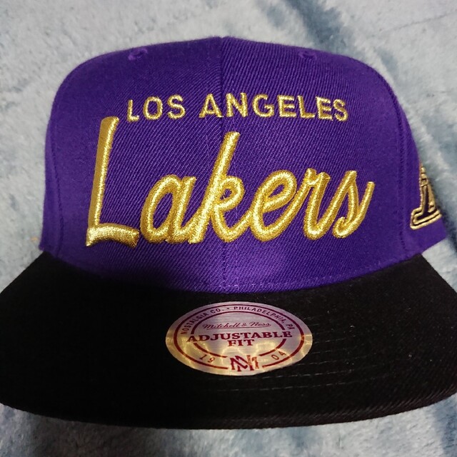 新品 LOS ANGELES LAKERS レイカーズ LA NBA キャップ
