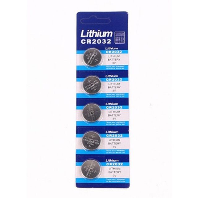 リチウム ボタン 電池 CR2032（5個 1シート） SB-T51 相当品 スマホ/家電/カメラのスマートフォン/携帯電話(バッテリー/充電器)の商品写真