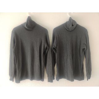 ユニクロ(UNIQLO)の【2着セット】メンズ Mサイズ ソフトタッチタートルネックT（長袖）グレー(Tシャツ/カットソー(七分/長袖))