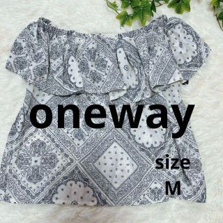 ワンウェイ(one*way)の❇️763❇️one way ワンウェイ【M】新品オフショルダー⚜️ペイズリー柄(カットソー(半袖/袖なし))