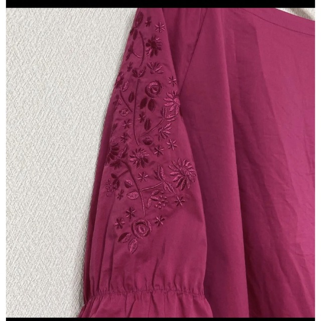 Rose Tiara(ローズティアラ)のローズティアラ　ブラウス レディースのトップス(シャツ/ブラウス(半袖/袖なし))の商品写真