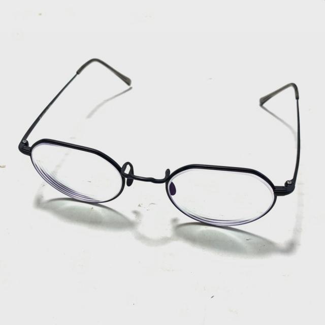 Ayame(アヤメ)のAyame(アヤメ) メガネ - 黒×クリア 度入り レディースのファッション小物(サングラス/メガネ)の商品写真
