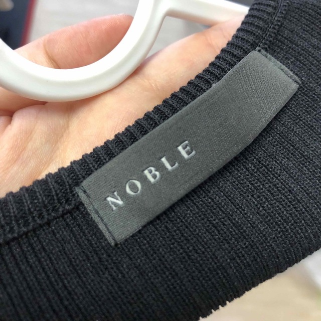 Noble(ノーブル)のNOBLE 肩見せトップス レディースのトップス(カットソー(長袖/七分))の商品写真