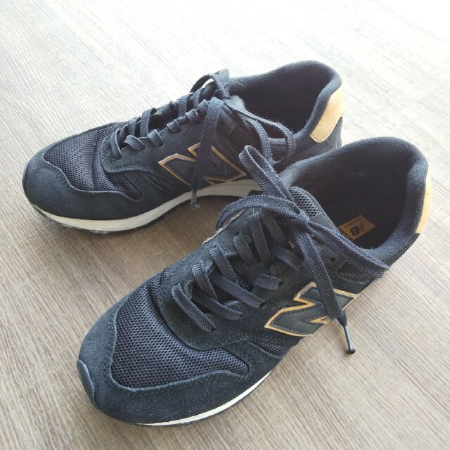 New Balance(ニューバランス)の【New Balance】565／24.5㌢ スポーツ/アウトドアのトレーニング/エクササイズ(ウォーキング)の商品写真