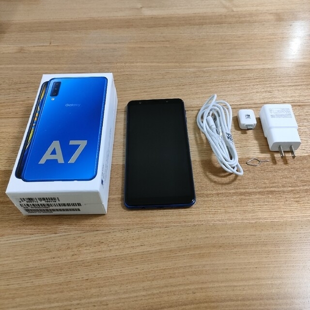 美品　SAMSUNG Galaxy A7 ブルー SM-A750C SIMフリー