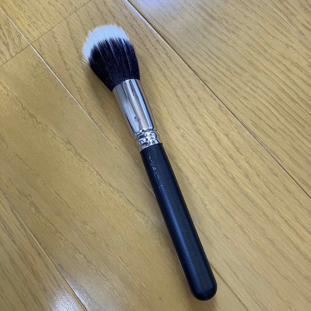 MAC 187 スティプリングブラシ | フリマアプリ ラクマ MAC 187 スティプリングブラシ | フリマアプリ ラクマ