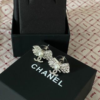 シャネル ロゴ ピアスの通販 700点以上 | CHANELのレディースを買う シャネル ロゴ ピアスの通販 700点以上 | CHANELのレディースを買う