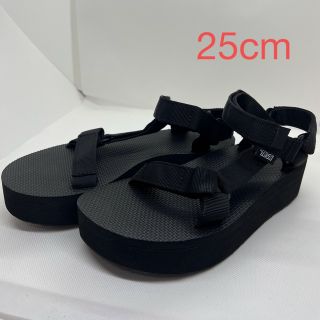 テバ(Teva)のteva 厚底フラットフォームユニバーサル  25cm(サンダル)