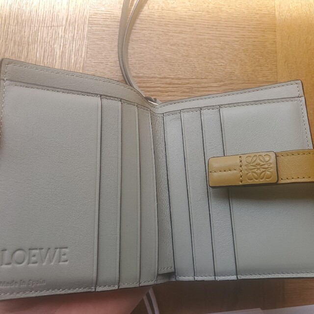 LOEWE(ロエベ)のロエベ財布 レディースのファッション小物(財布)の商品写真