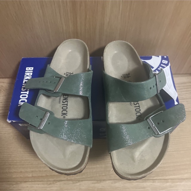 BIRKENSTOCK - 新品 ビルケンシュトック アリゾナ スエード レザー