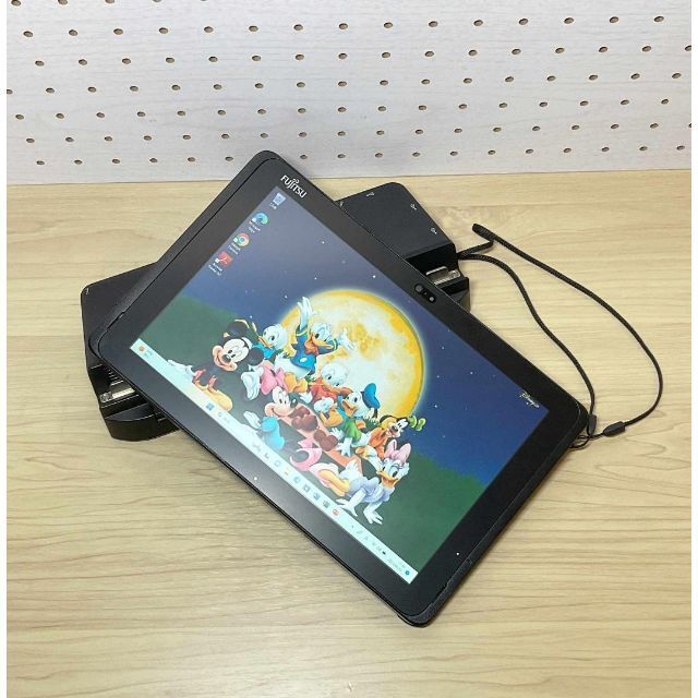 富士通(フジツウ)の美品＞Fujitsu Q507　防水防塵タブレットPC Office付 スマホ/家電/カメラのPC/タブレット(タブレット)の商品写真