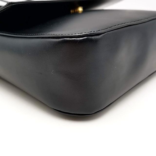 Gianni Versace - 美品 ジャンニヴェルサーチ ショルダーバッグ Gianni Versace - 美品 ジャンニヴェルサーチ ショルダーバッグ