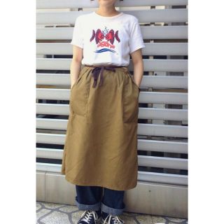 NAPRON／APRON SKIRT(ひざ丈スカート)