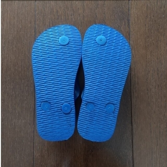 havaianas(ハワイアナス)のhavaianas  キッズビーチサンダル キッズ/ベビー/マタニティのキッズ靴/シューズ(15cm~)(サンダル)の商品写真